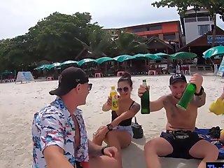 Cock Sucker Girlfriend Gave Me A Perfect Blowjob After She Posed