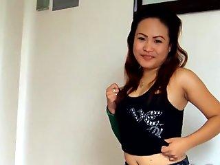 TrikePatrol Frisky Pinay Sucks Big Cock